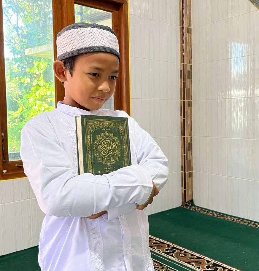 Quran Memorization Course Online with Expert Huffaz Teachers